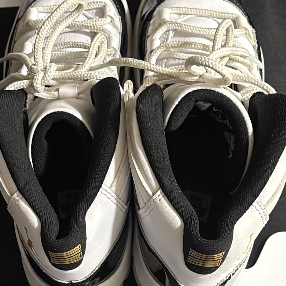 Jordan 11 - Picture 6 of 6